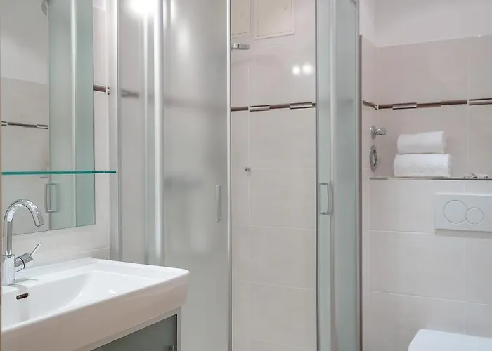 F35b 5 Seaside 5 Apartment